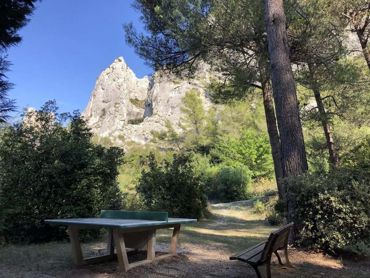 Villa Camping De La Vallee Heureuse Orgon Campingplatz