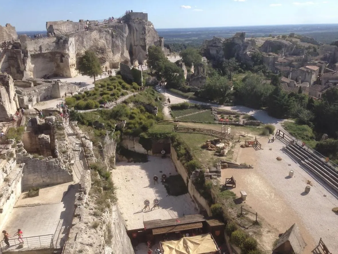 Campingplatz Villa Camping De La Vallee Heureuse Orgon
